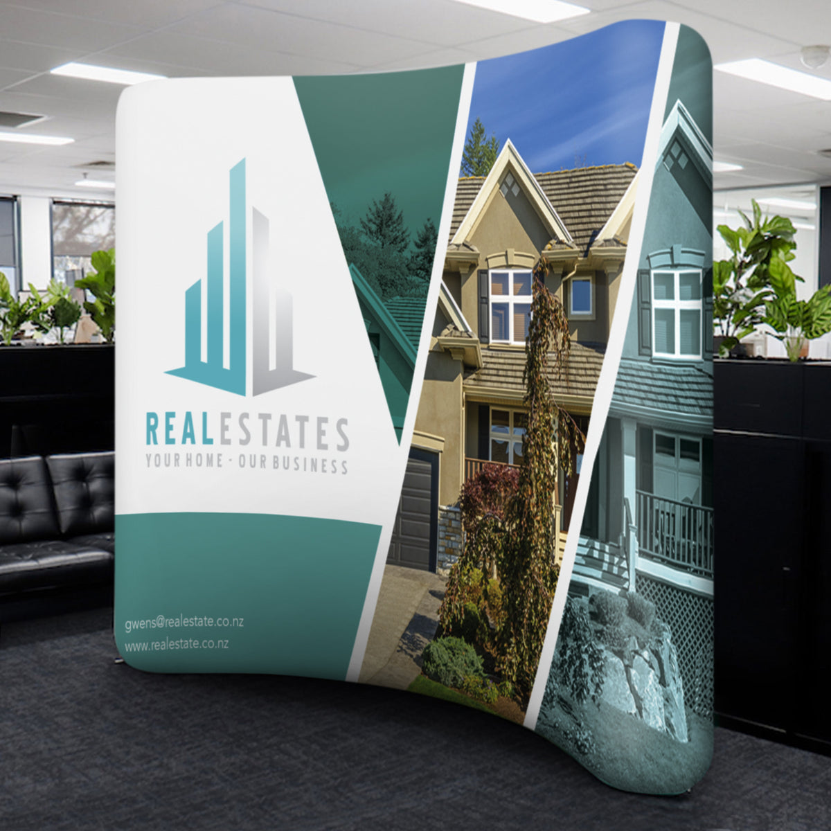 Curved Stretch Media Wall Small