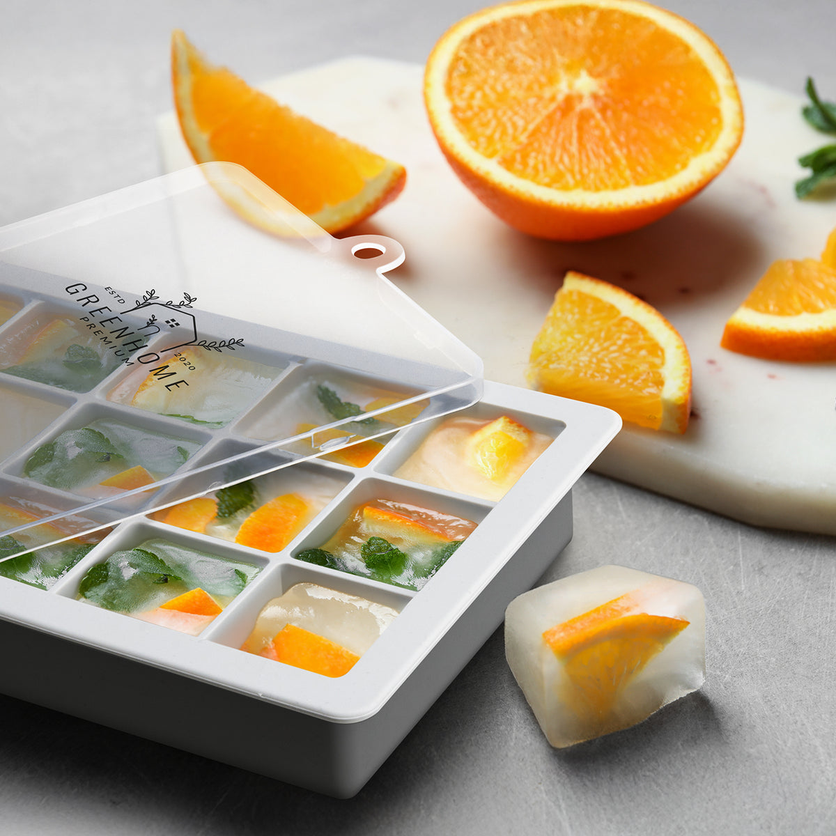 Blizzard Ice Tray with Lid