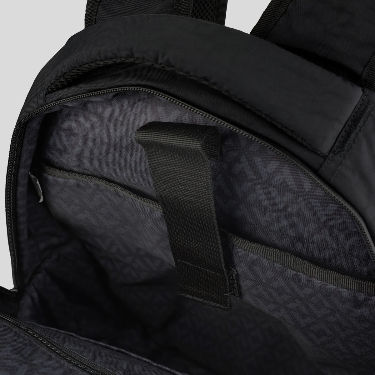 ARCHER Tasman Daily Backpack